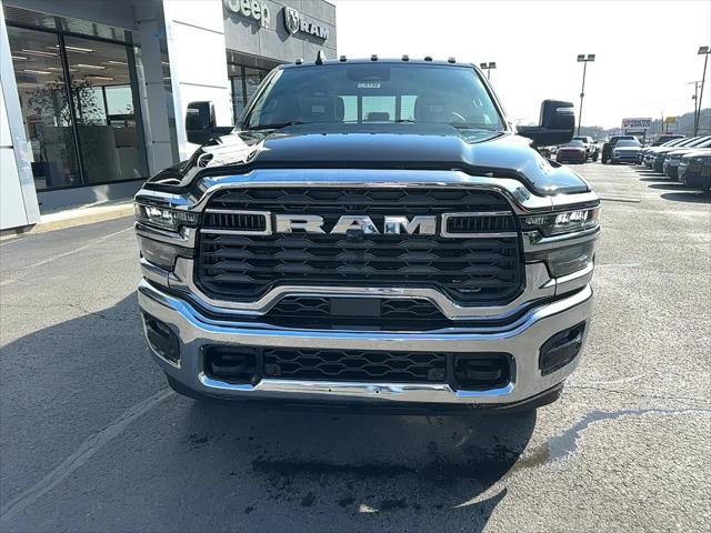 2026 RAM Ram 2500 RAM 2500 TRADESMAN CREW CAB 4X4 8 BOX