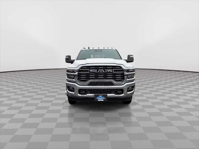 2026 RAM Ram 3500 RAM 3500 TRADESMAN CREW CAB 4X4 8 BOX