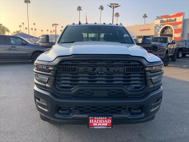 2026 RAM Ram 3500 RAM 3500 TRADESMAN CREW CAB 4X4 8 BOX