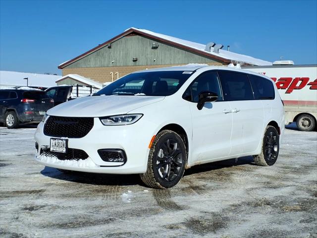 2026 Chrysler Pacifica PACIFICA SELECT AWD 2026 Chrysler Pacifica PACIFICA SELECT AWD