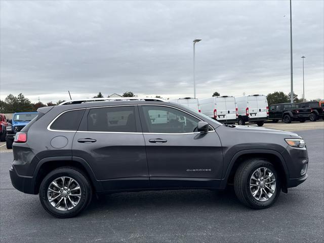 2020 Jeep Cherokee Latitude Plus 4X4 2020 Jeep Cherokee Latitude Plus 4X4