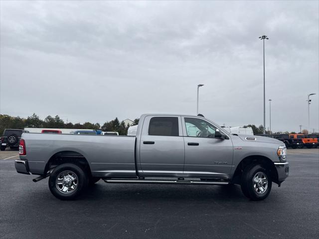 2022 RAM 2500 Tradesman Crew Cab 4x4 8 Box 2022 RAM 2500 Tradesman Crew Cab 4x4 8 Box