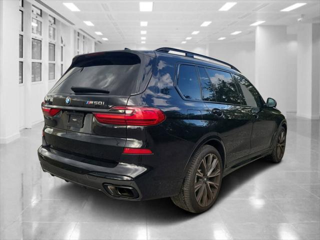 2022 BMW X7 M50i 2022 BMW X7 M50i