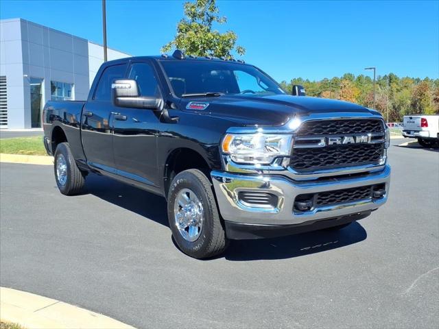 2023 RAM 2500 Tradesman Crew Cab 4x4 64 Box