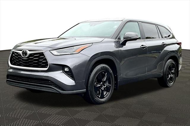 2024 Toyota Highlander LE 2024 Toyota Highlander LE