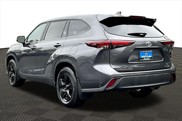 2024 Toyota Highlander LE 2024 Toyota Highlander LE