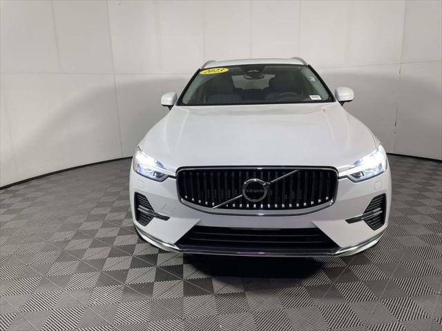 2023 Volvo XC60 B5 Plus Bright Theme 2023 Volvo XC60 B5 Plus Bright Theme