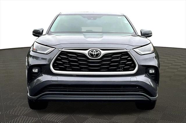2024 Toyota Highlander LE 2024 Toyota Highlander LE