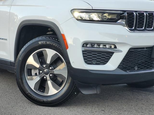 2022 Jeep Grand Cherokee 4xe Limited 4x4 2022 Jeep Grand Cherokee 4xe Limited 4x4