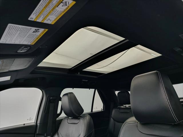 2023 Ford Explorer ST 2023 Ford Explorer ST