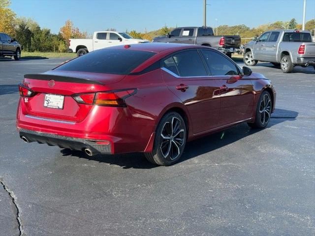 2023 Nissan Altima SR FWD