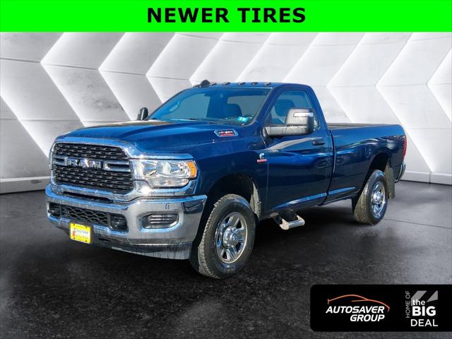 2023 RAM 3500 Tradesman Regular Cab 4x4 8 Box