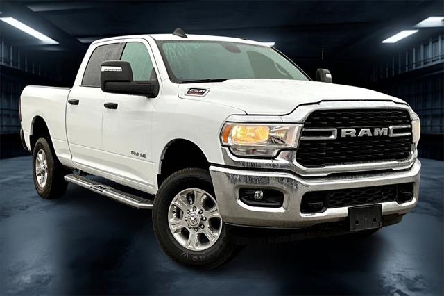 2024 RAM 2500 Big Horn Crew Cab 4x4 64 Box 2024 RAM 2500 Big Horn Crew Cab 4x4 64 Box