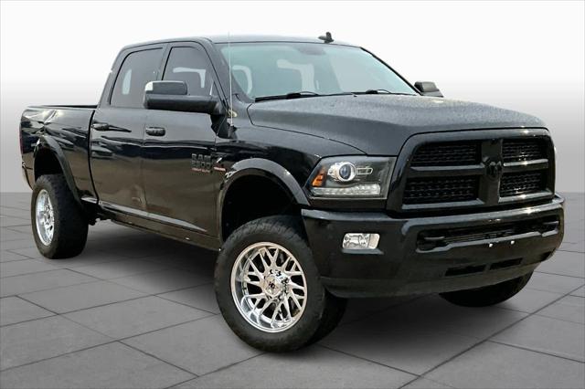 2017 RAM 2500 Laramie Crew Cab 4x4 64 Box 2017 RAM 2500 Laramie Crew Cab 4x4 64 Box