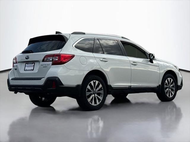 2019 Subaru Outback 3.6R Touring 2019 Subaru Outback 3.6R Touring