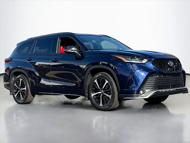 2022 Toyota Highlander XSE