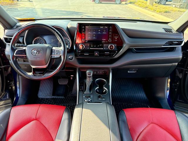 2022 Toyota Highlander XSE