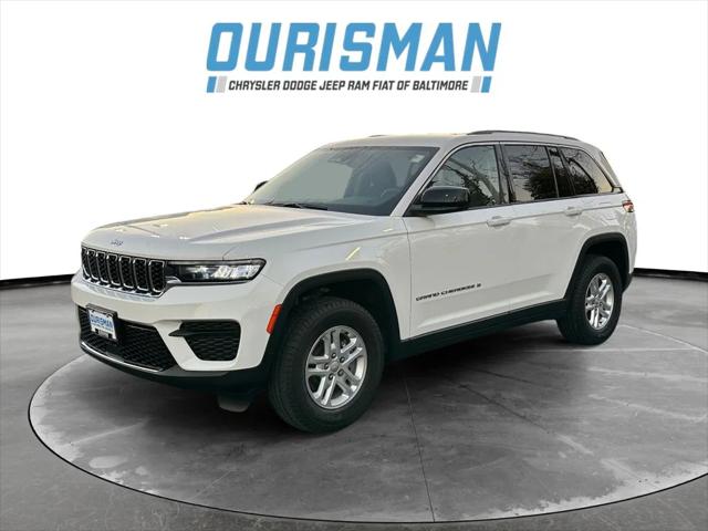 2023 Jeep Grand Cherokee Laredo 4x4 2023 Jeep Grand Cherokee Laredo 4x4