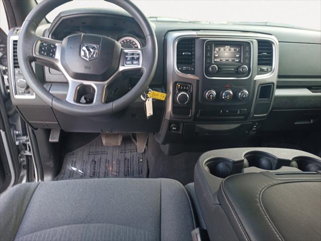 2024 RAM 1500 Classic Warlock Crew Cab 4x2 57 Box 2024 RAM 1500 Classic Warlock Crew Cab 4x2 57 Box