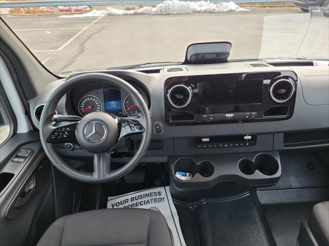 2025 Mercedes-Benz Sprinter 2500 Standard Roof 4-Cyl Diesel