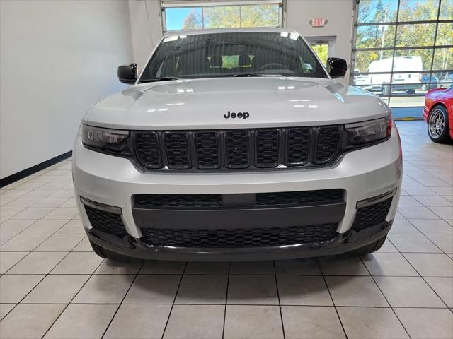 2025 Jeep Grand Cherokee GRAND CHEROKEE L LIMITED 4X4 2025 Jeep Grand Cherokee GRAND CHEROKEE L LIMITED 4X4