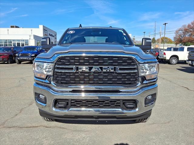 2024 RAM 2500 Big Horn Crew Cab 4x4 64 Box 2024 RAM 2500 Big Horn Crew Cab 4x4 64 Box