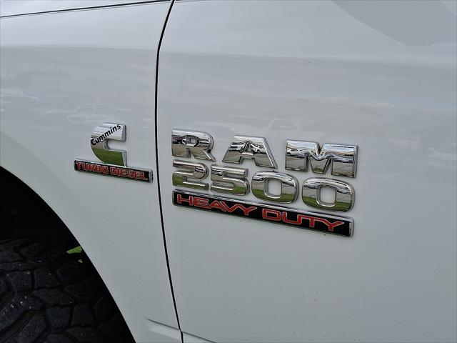 2018 RAM 2500 Big Horn Crew Cab 4x4 64 Box 2018 RAM 2500 Big Horn Crew Cab 4x4 64 Box