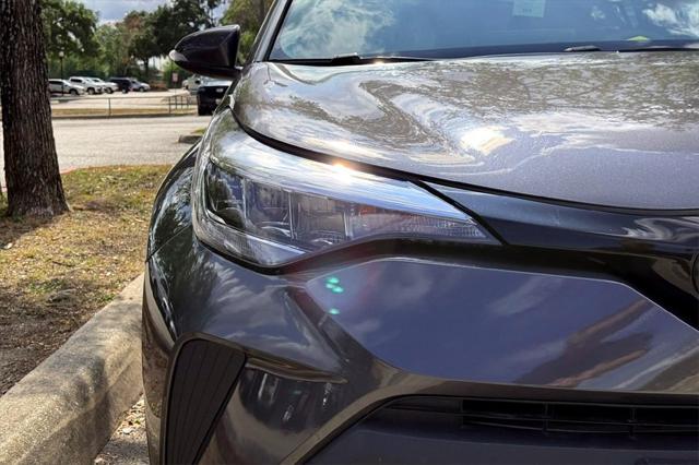 2021 Toyota C-HR LE 2021 Toyota C-HR LE