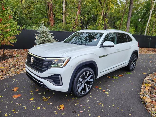 2025 Volkswagen Atlas Cross Sport 2.0T SEL Premium R-Line 2025 Volkswagen Atlas Cross Sport 2.0T SEL Premium R-Line