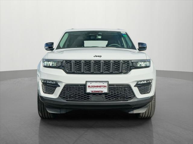 2023 Jeep Grand Cherokee Limited 4x4 2023 Jeep Grand Cherokee Limited 4x4