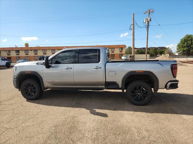 2024 GMC Sierra 2500HD 4WD Crew Cab Standard Bed AT4
