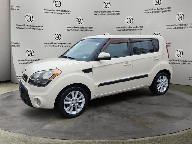 2013 Kia Soul + 2013 Kia Soul +