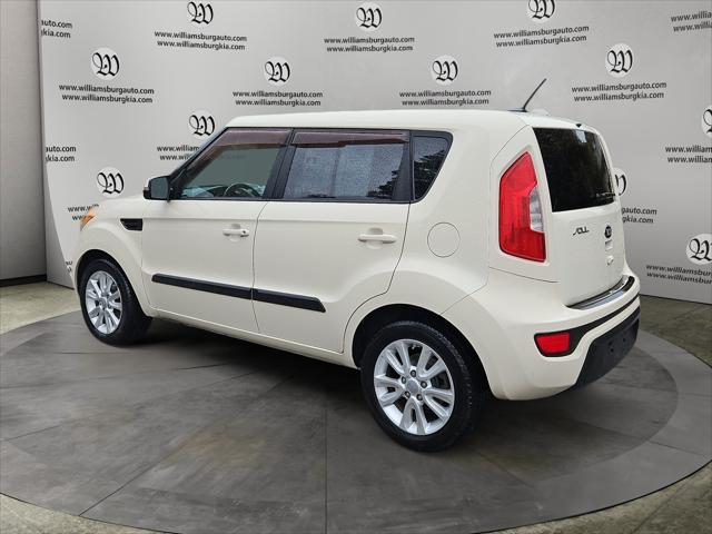 2013 Kia Soul + 2013 Kia Soul +