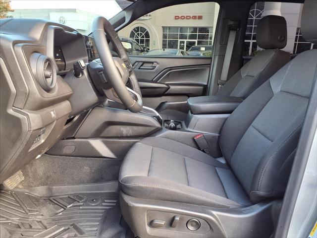 2025 Chevrolet Colorado 2WD WT