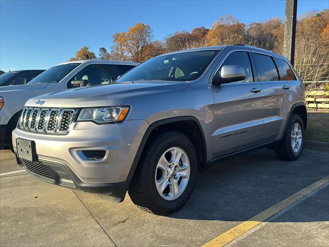 2017 Jeep Grand Cherokee Laredo 4x2