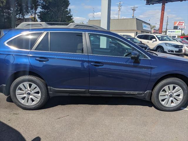 2015 Subaru Outback 2.5i Premium 2015 Subaru Outback 2.5i Premium