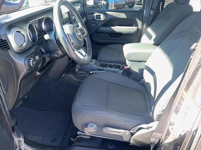 2023 Jeep Wrangler 4-Door Sahara 4x4