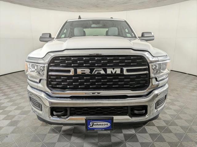 2022 RAM 2500 Big Horn Crew Cab 4x4 64 Box 2022 RAM 2500 Big Horn Crew Cab 4x4 64 Box