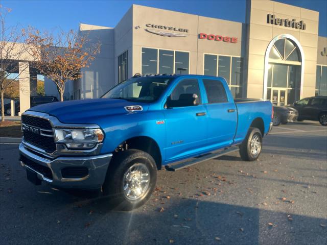 2022 RAM 2500 Tradesman Crew Cab 4x4 64 Box 2022 RAM 2500 Tradesman Crew Cab 4x4 64 Box