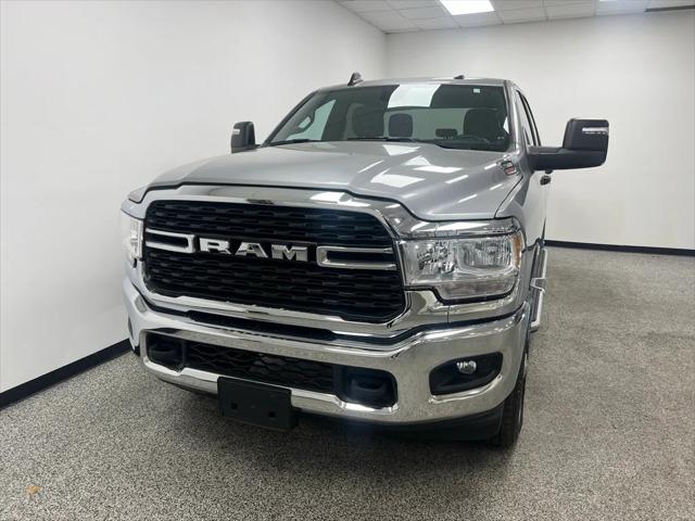 2024 RAM 2500 Big Horn Crew Cab 4x4 64 Box 2024 RAM 2500 Big Horn Crew Cab 4x4 64 Box