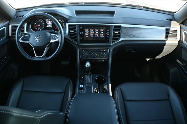 2021 Volkswagen Atlas Cross Sport 3.6L V6 SE w/Technology 2021 Volkswagen Atlas Cross Sport 3.6L V6 SE w/Technology