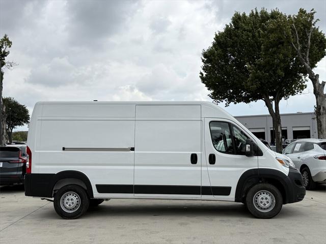 2025 RAM ProMaster 2500 Cargo Van Tradesman High Roof 159 WB w/Pass Seat 2025 RAM ProMaster 2500 Cargo Van Tradesman High Roof 159 WB w/Pass Seat