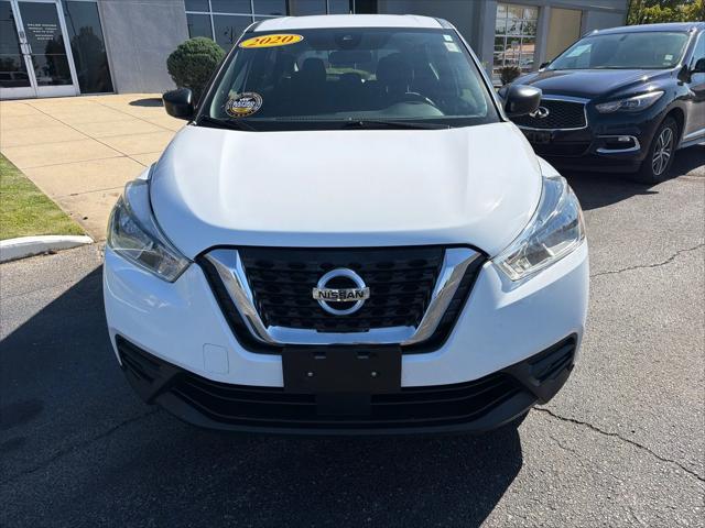 2020 Nissan Kicks S Xtronic CVT 2020 Nissan Kicks S Xtronic CVT