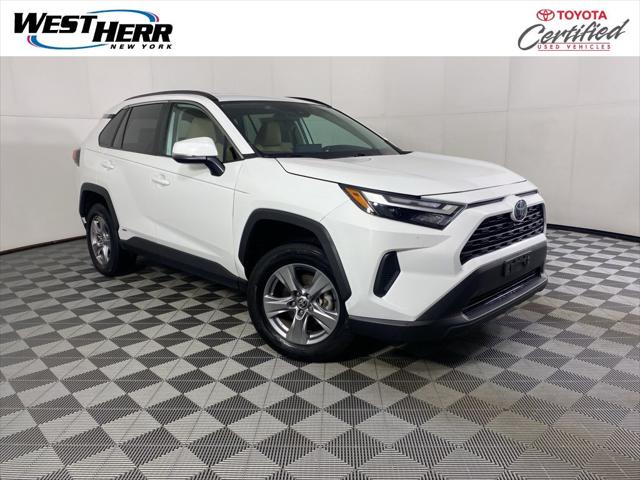 2022 Toyota RAV4 Hybrid XLE