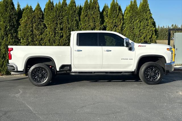 2022 Chevrolet Silverado 2500HD 4WD Crew Cab Standard Bed LTZ 2022 Chevrolet Silverado 2500HD 4WD Crew Cab Standard Bed LTZ
