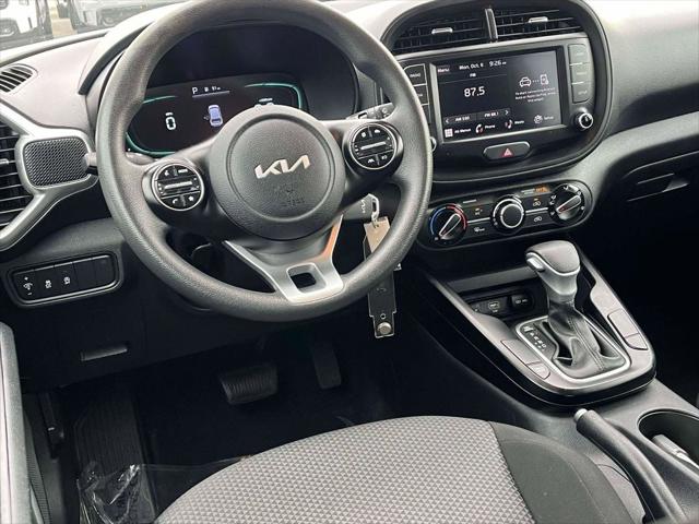 2023 Kia Soul LX 2023 Kia Soul LX