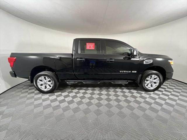2024 Nissan TITAN XD Crew Cab SV 4x4