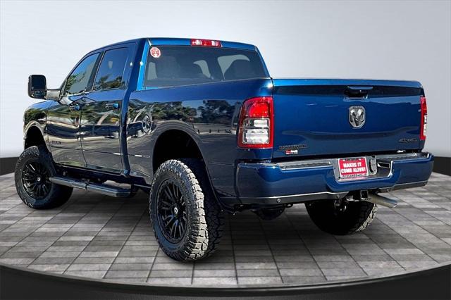 2024 RAM 2500 Big Horn Crew Cab 4x4 64 Box 2024 RAM 2500 Big Horn Crew Cab 4x4 64 Box