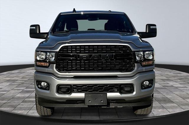 2024 RAM 2500 Big Horn Crew Cab 4x4 64 Box 2024 RAM 2500 Big Horn Crew Cab 4x4 64 Box