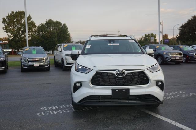 2022 Toyota Highlander XLE 2022 Toyota Highlander XLE
